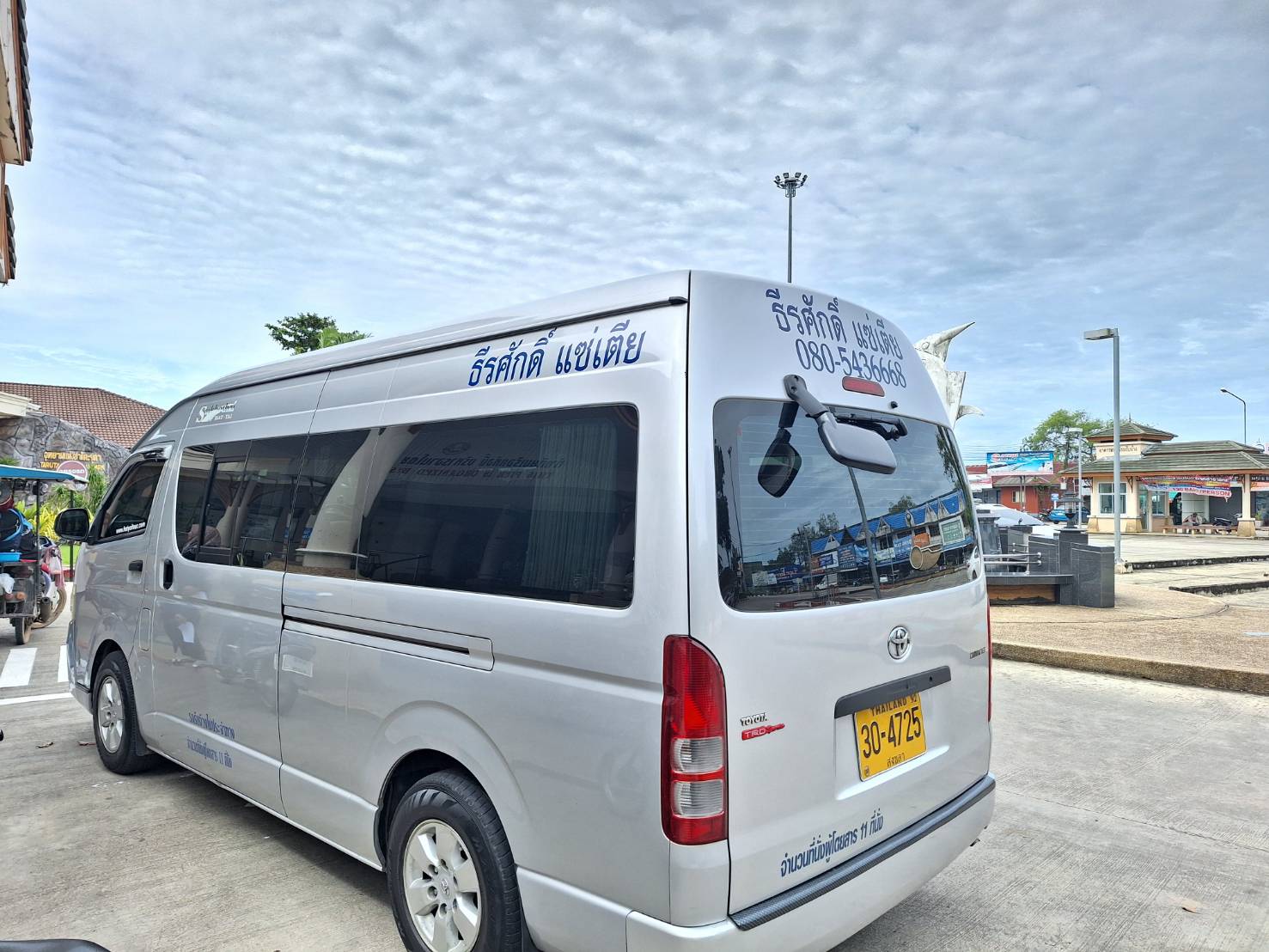 รถตู้ VIP Seasatun Travel 3