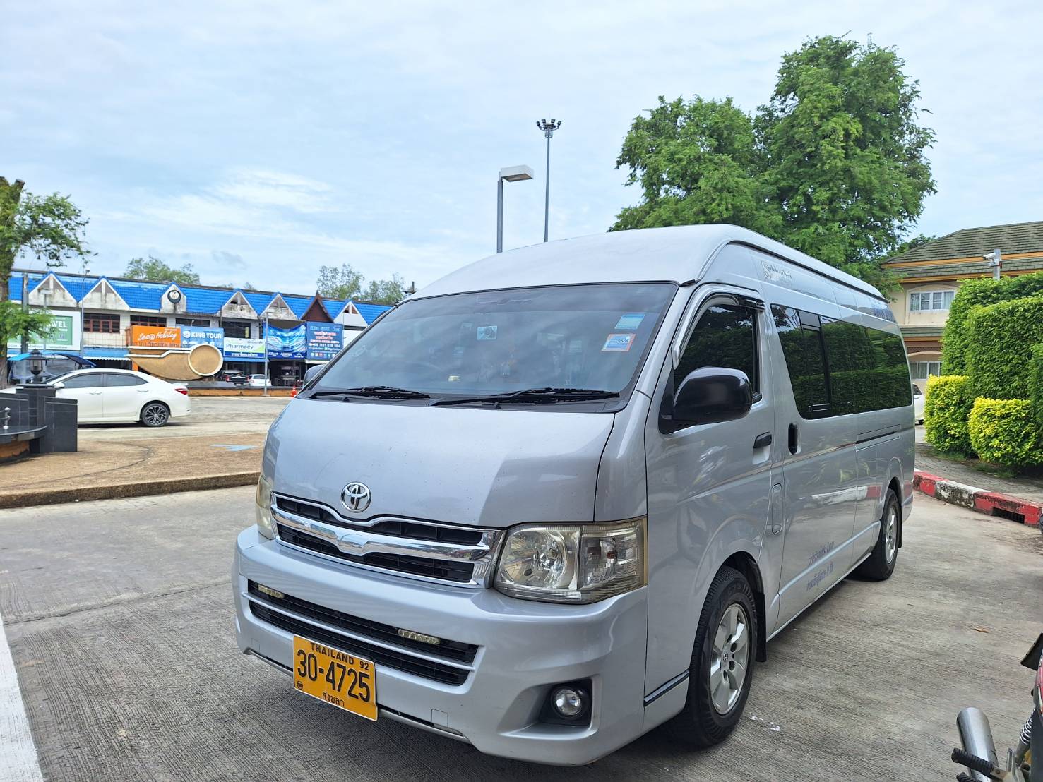 รถตู้ VIP Seasatun Travel 4